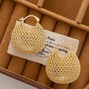 Luxurious Openwork Woven Gold Earrings French Retro Money Bag Hoop Earrings