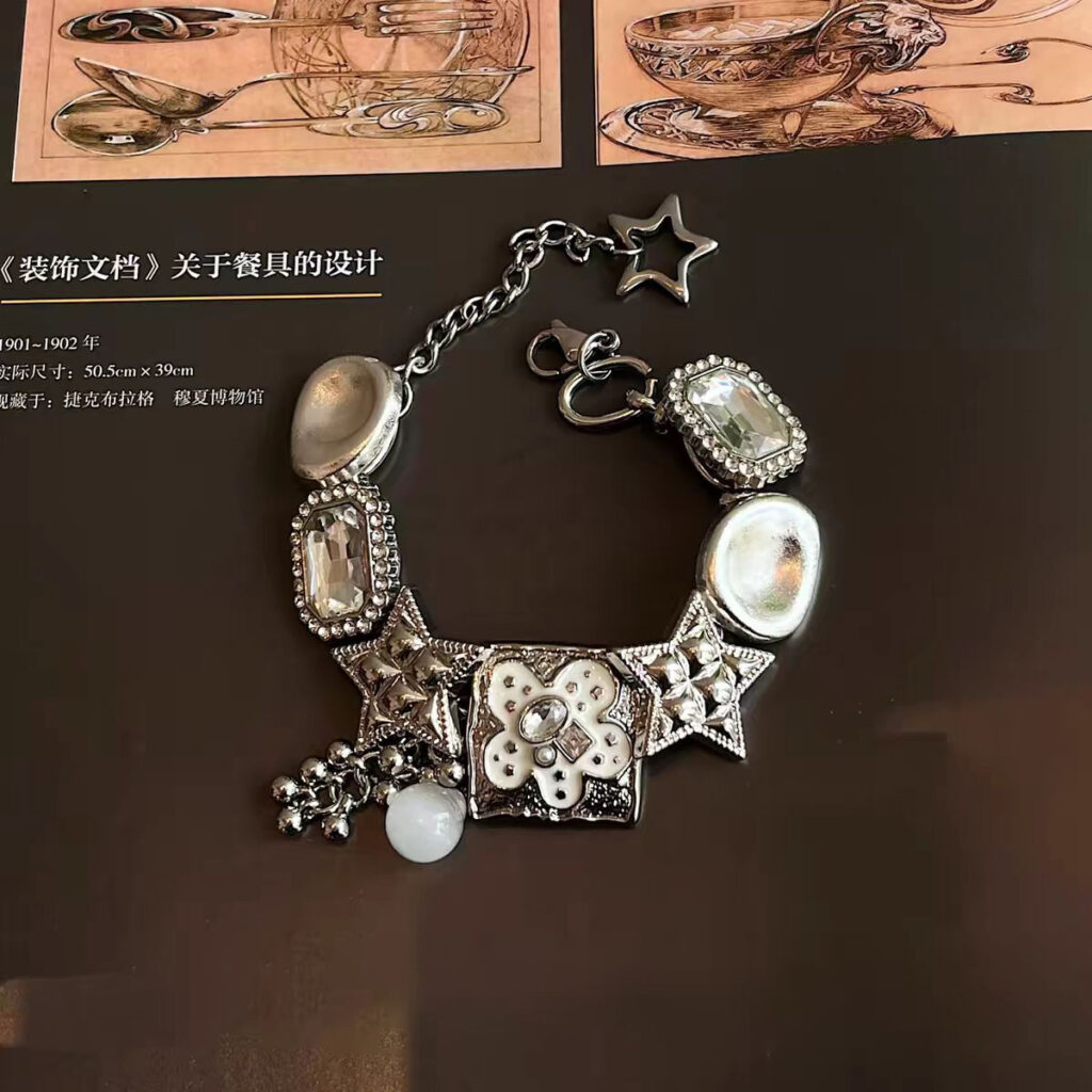 Y2K Vintage Silver Charm Bracelet | Sweet Punk Statement Jewelry