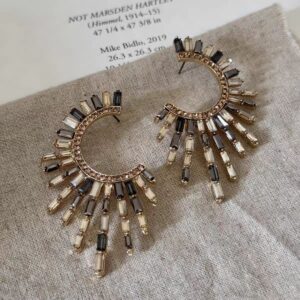 Vintage Gradient Full Diamond C-Shaped Tassel Earrings